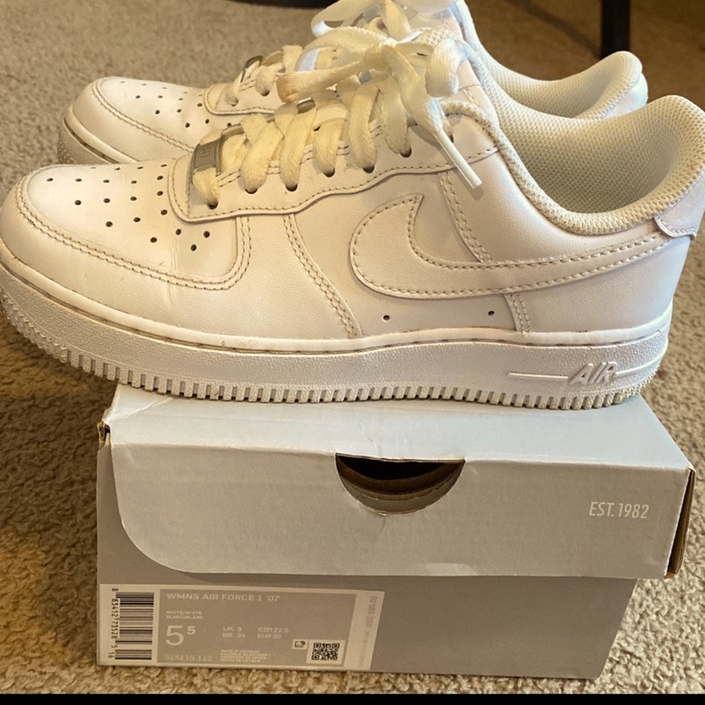 Air Force nike low tops